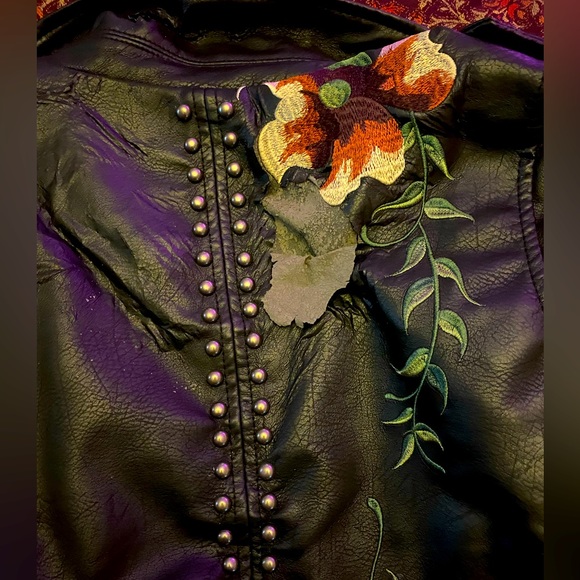 🌺Beautiful Biker Jacket🌺 - Picture 7 of 8